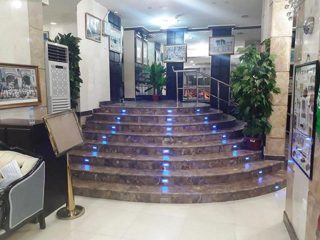 Al Tawfik Plaza Hotel Mecca Exterior photo